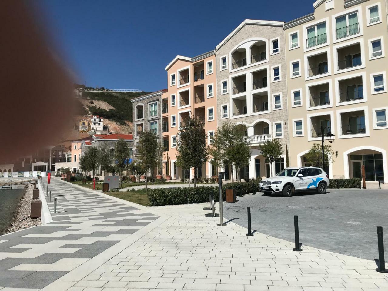 Apartments Villa Viktoria Tivat Buitenkant foto